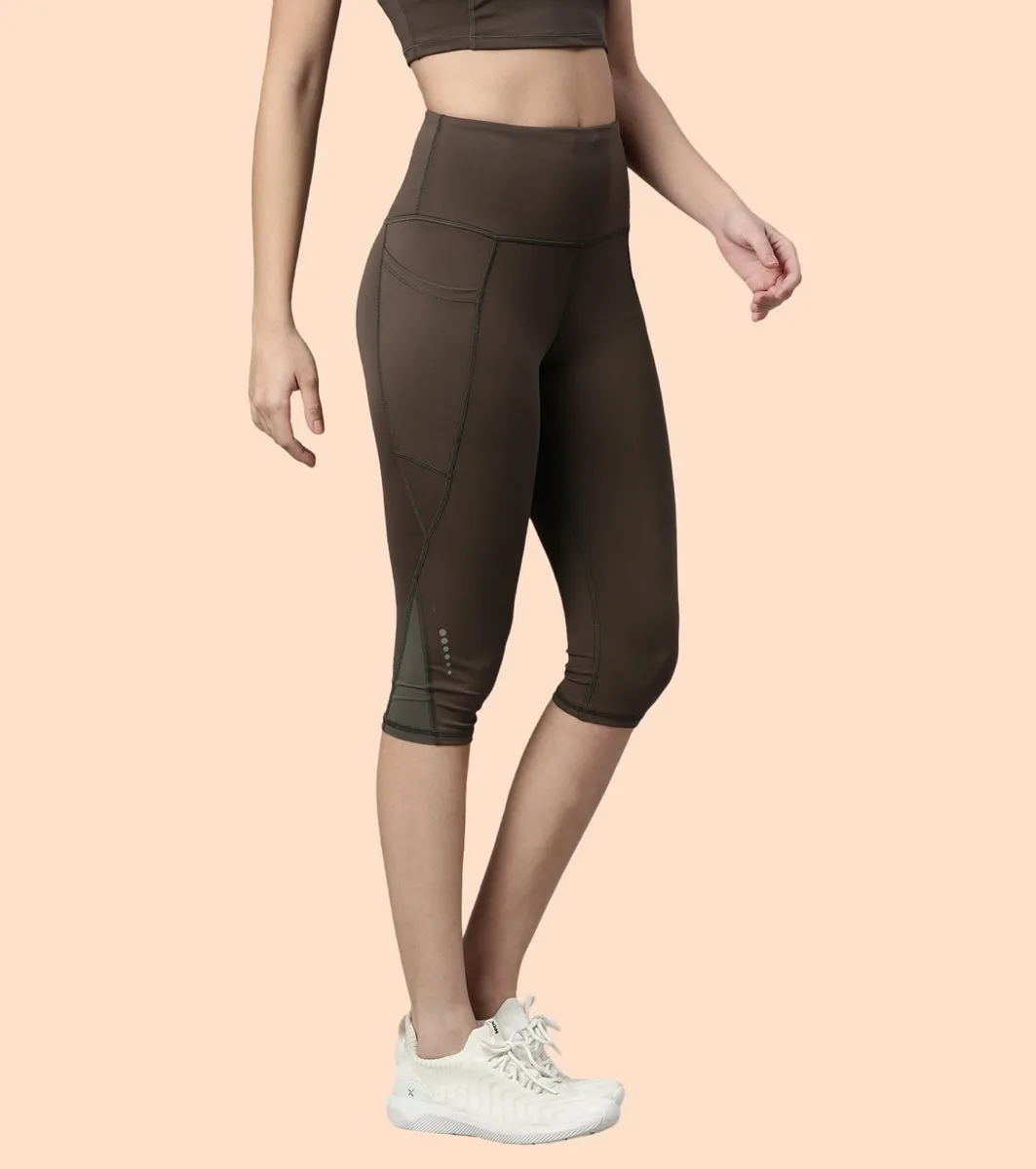 Active Capri Legging| Dry Fit Active Capri Legging With Reflective Graphic