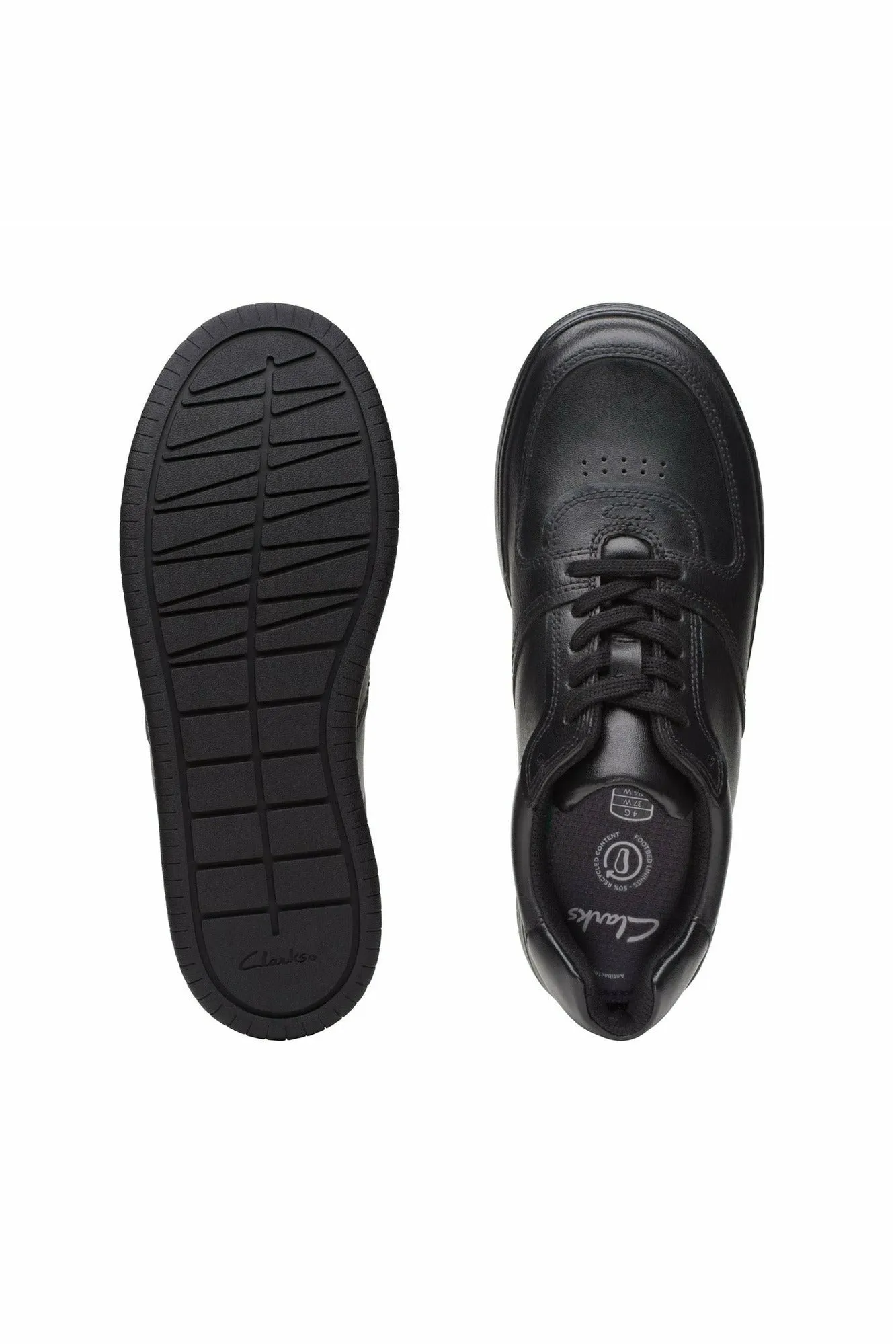 Clarks Fawn Lay Youth in black leather