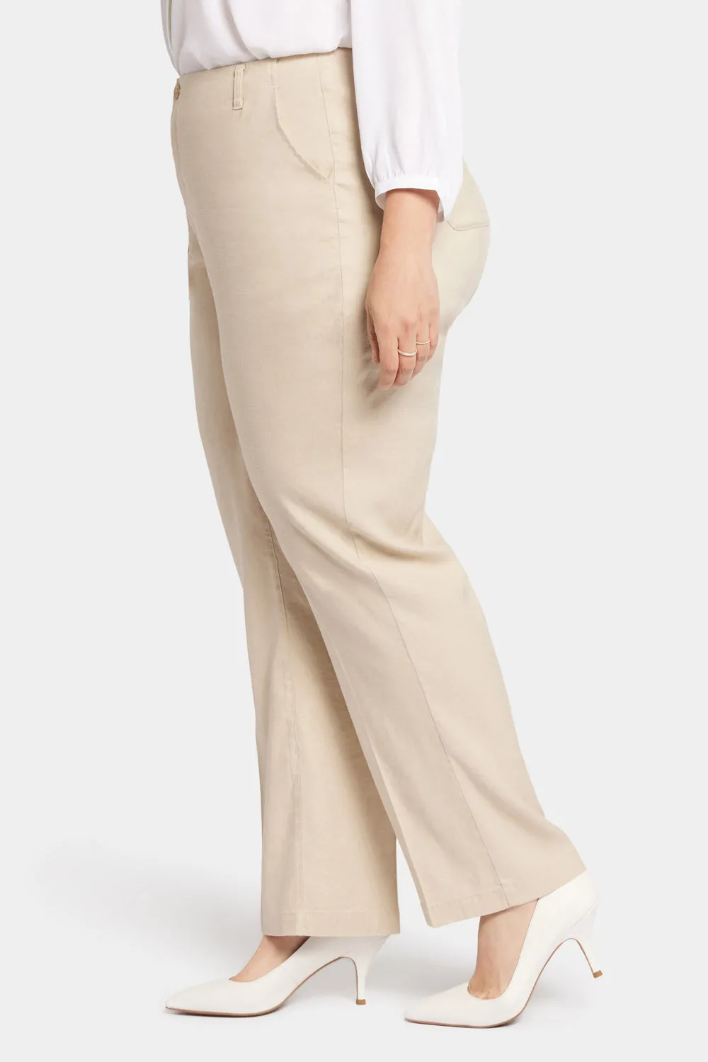 Marilyn Straight Pants In Plus Size - Feather