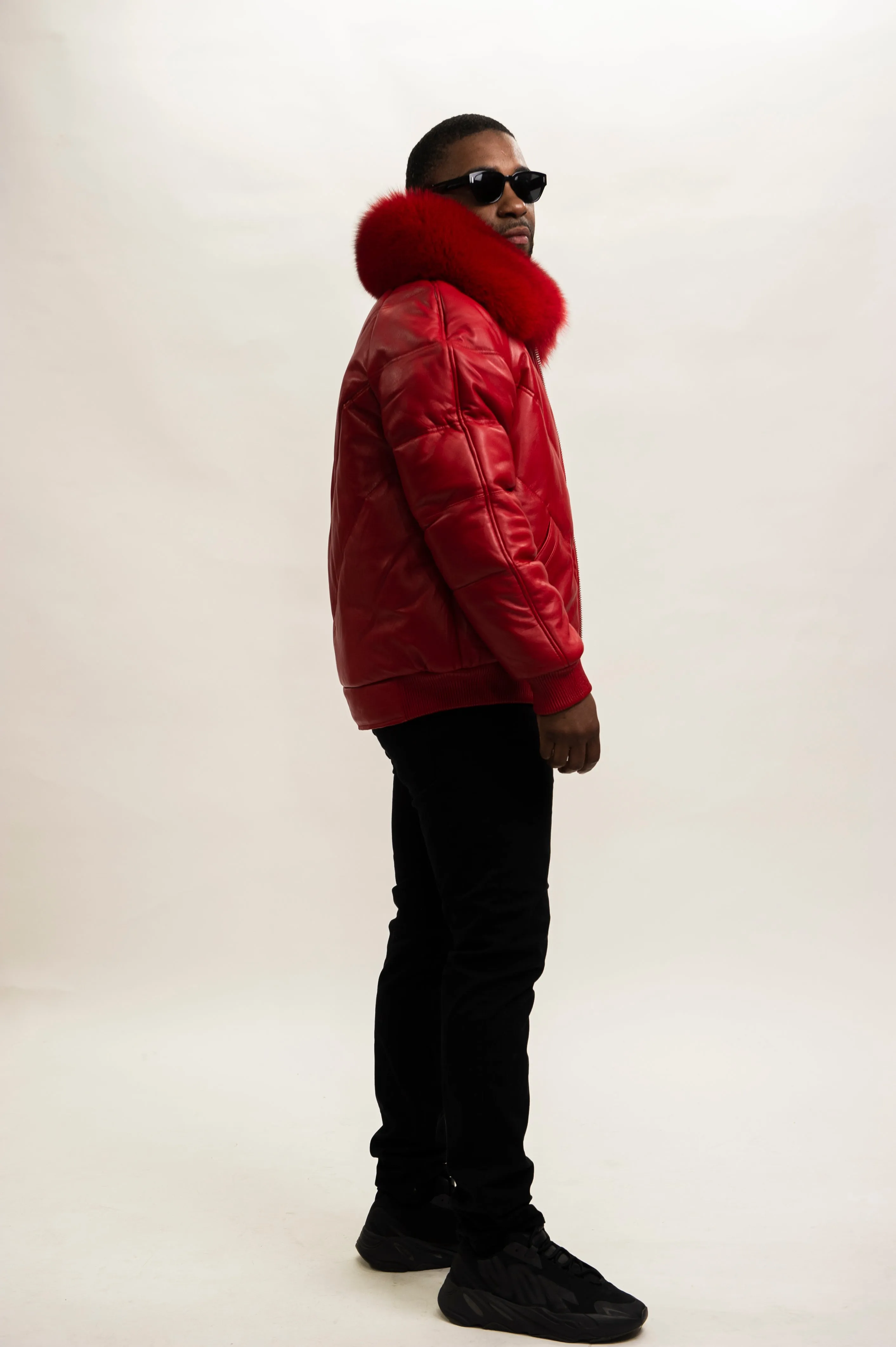 Men's V-Bomber Red Premium Fox Collar [Red]