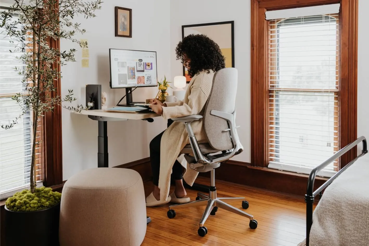 Upside Sit-to-Stand Desk